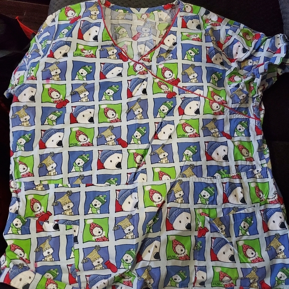 Fun Scrub top - Picture 1 of 1